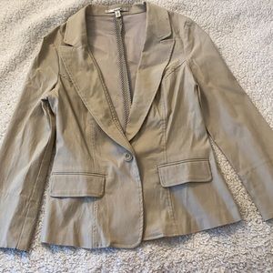 Tan blazer ✨LAST CHANCE